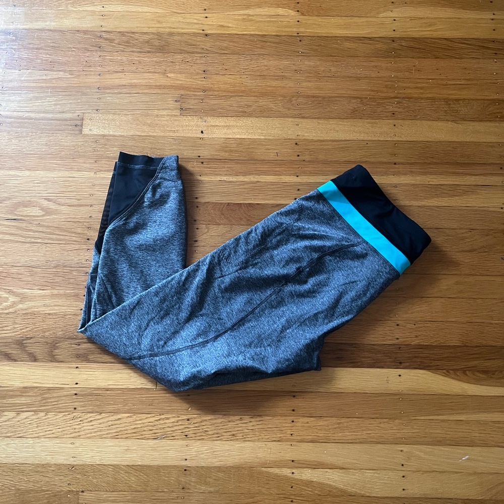 Lululemon Inspire Tight ll - Picture 2 of 7